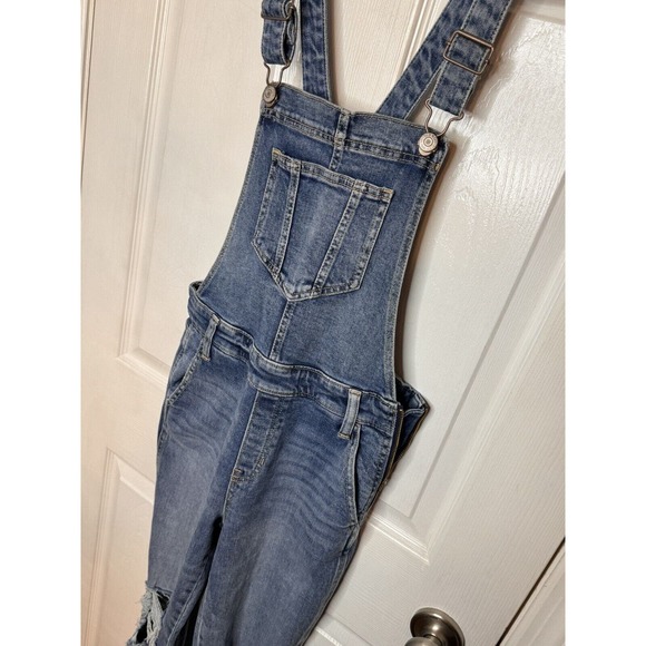 Old Navy Women's Blue Denim Bib Overalls Distressed Size 2 Stretch - Picture 2 of 7